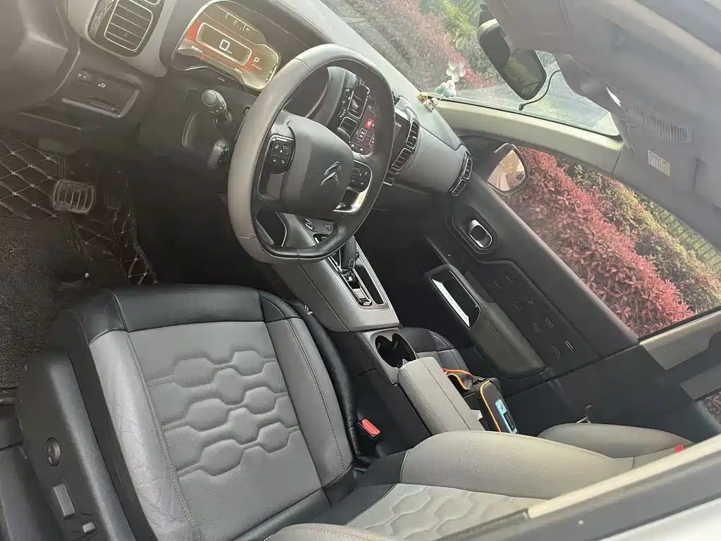 Citroen C5 AIRCROSS — миниатюра 4