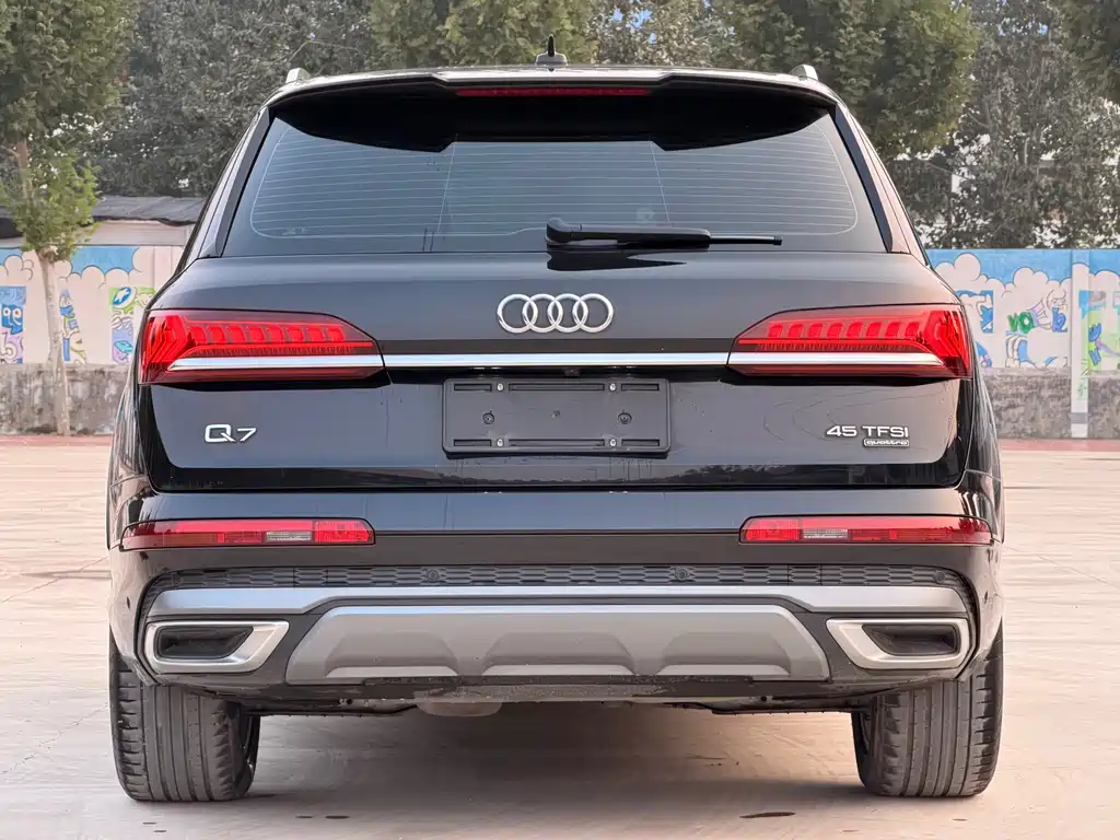 Audi Q7 — миниатюра 18