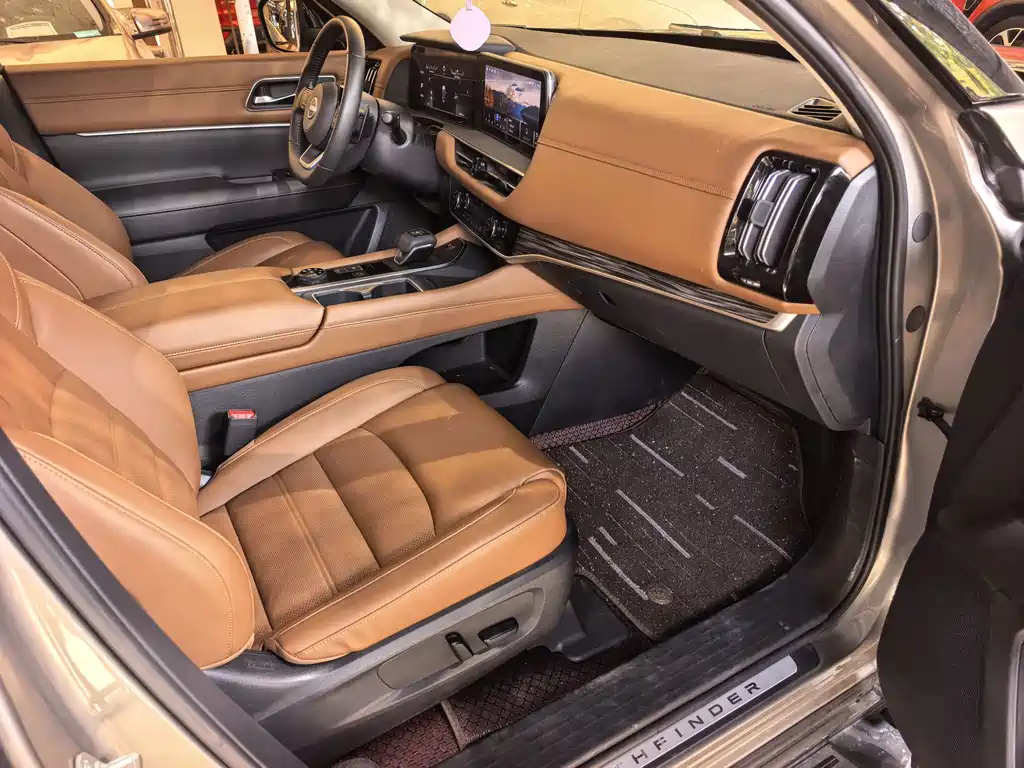 Nissan Teramont — миниатюра 6