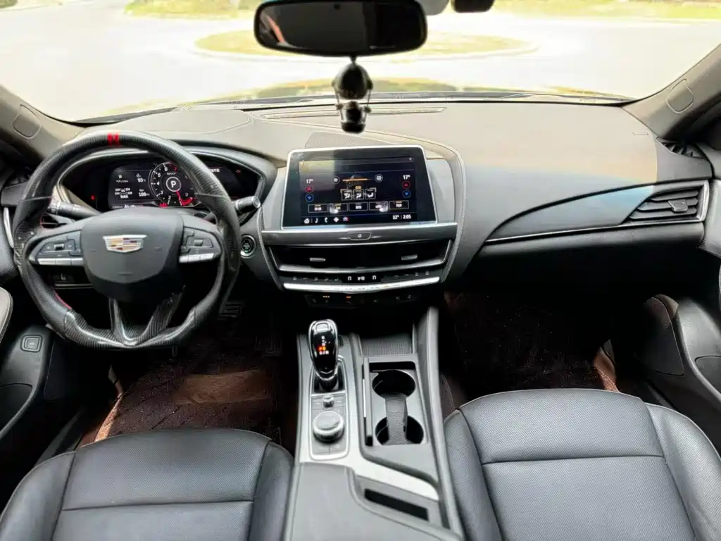 Cadillac CT5 2023 28T Luxury （ Standard ）