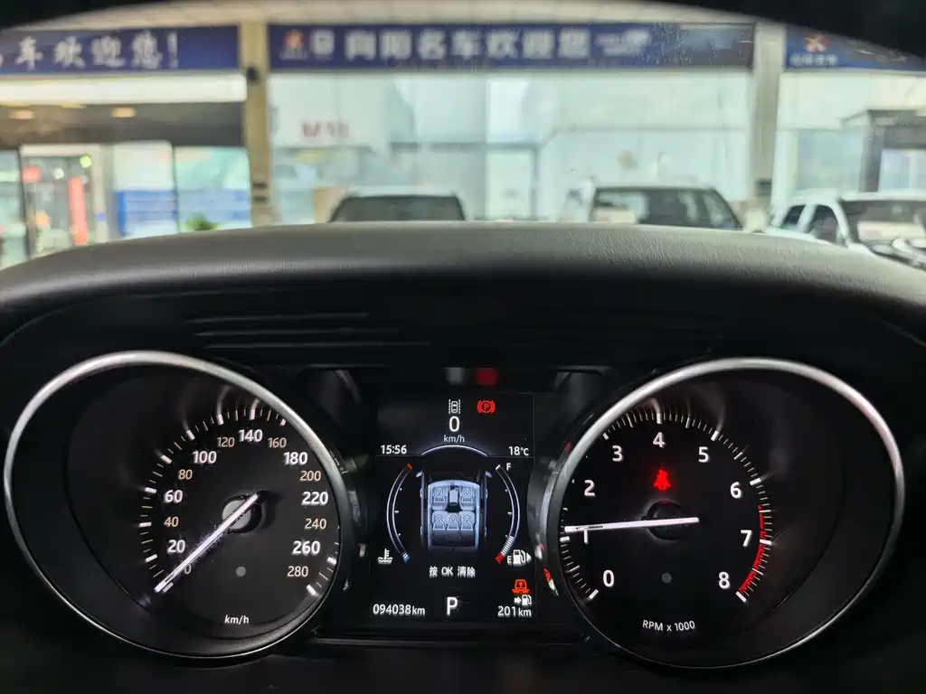 Land Rover Sport — миниатюра 7