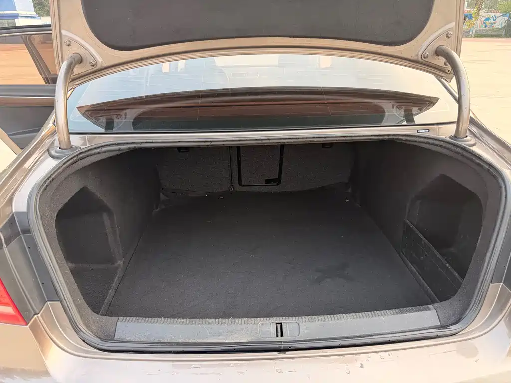 Volkswagen Magotan — миниатюра 16