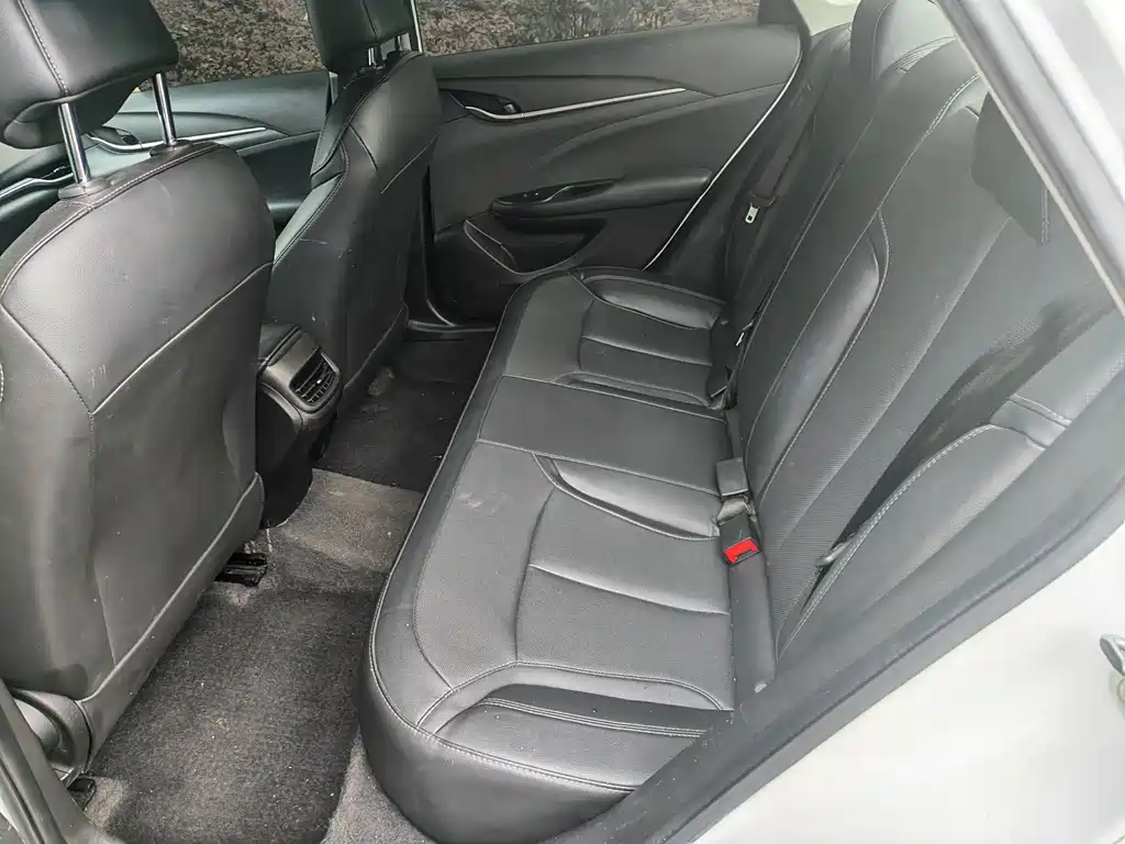 Buick Excelle — миниатюра 5