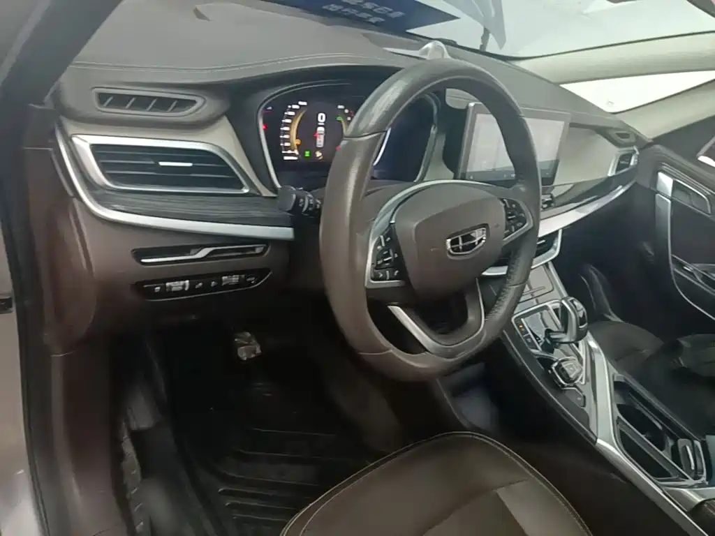 Geely Jia Ji — миниатюра 10