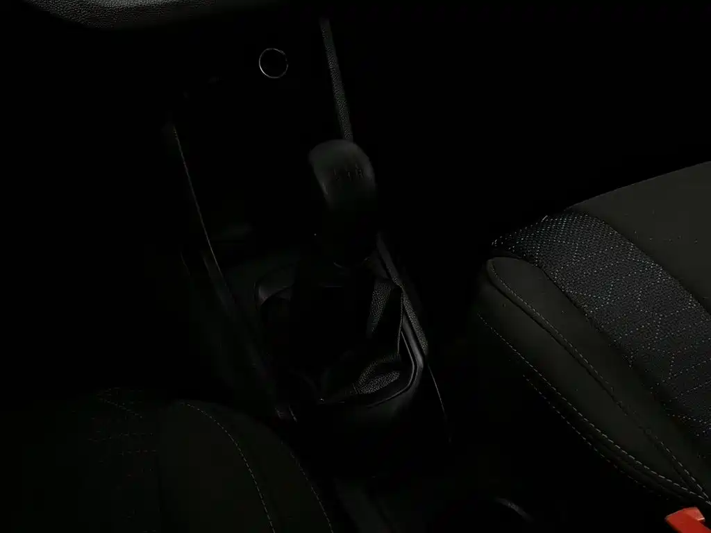 Baojun 310 — миниатюра 13