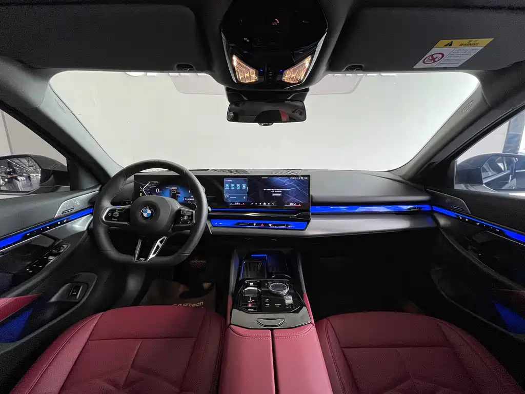 BMW 5 Series — миниатюра 32
