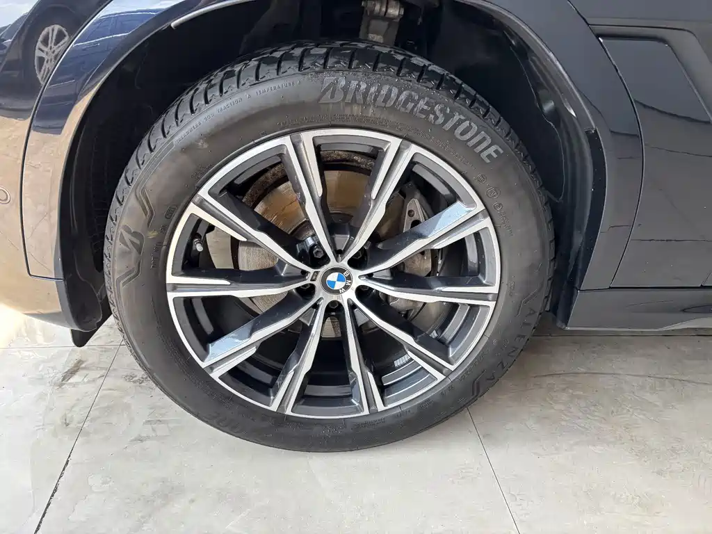 BMW X6 — миниатюра 30
