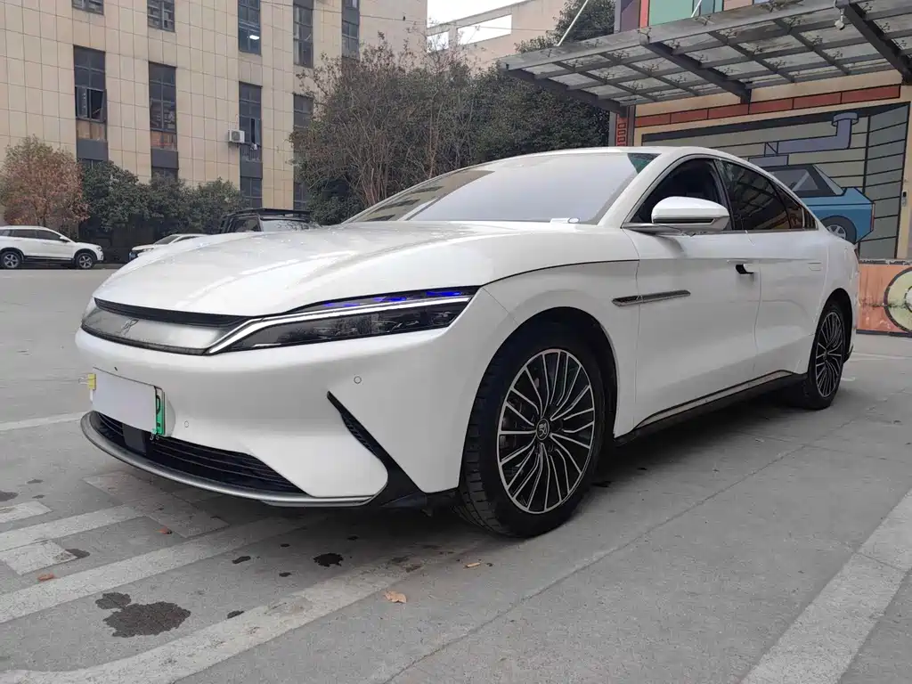 Byd Han 2021