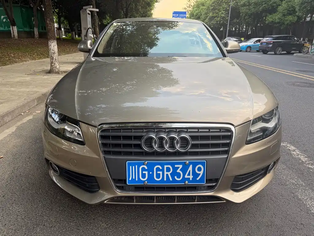 Audi A4L — миниатюра 2