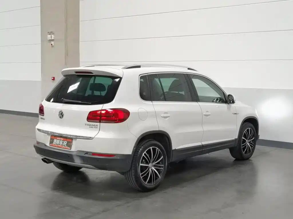 Volkswagen Tiguan — миниатюра 2