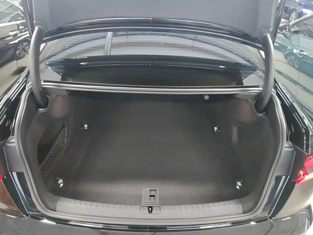 Audi A6L — миниатюра 19