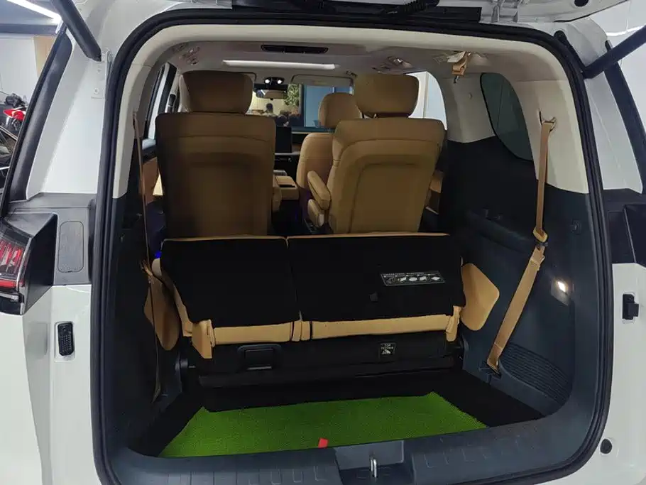 GAC Motor Trumpchi E8 — миниатюра 4