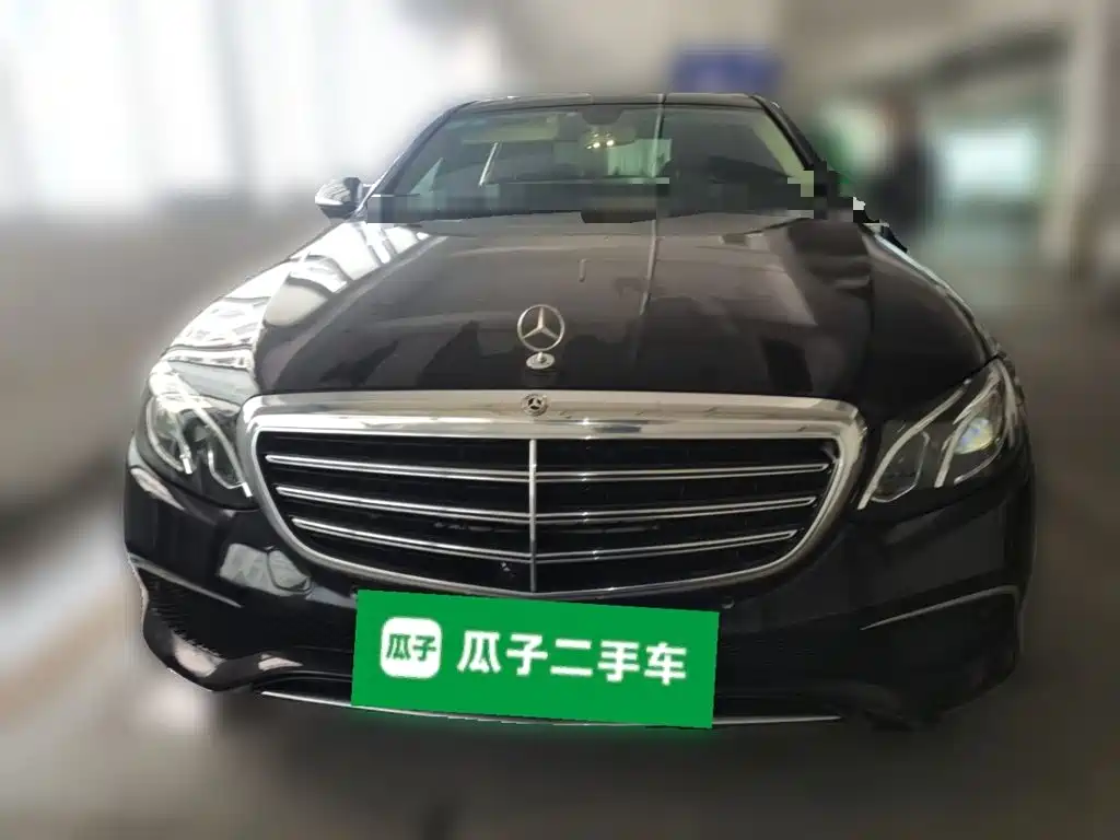 Mercedes-Benz E-Class — миниатюра 23