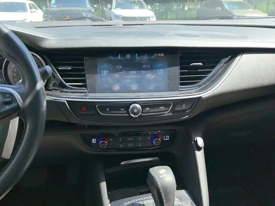 Buick Regal — миниатюра 13