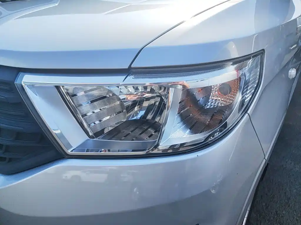 Wuling Hongguang V — миниатюра 24