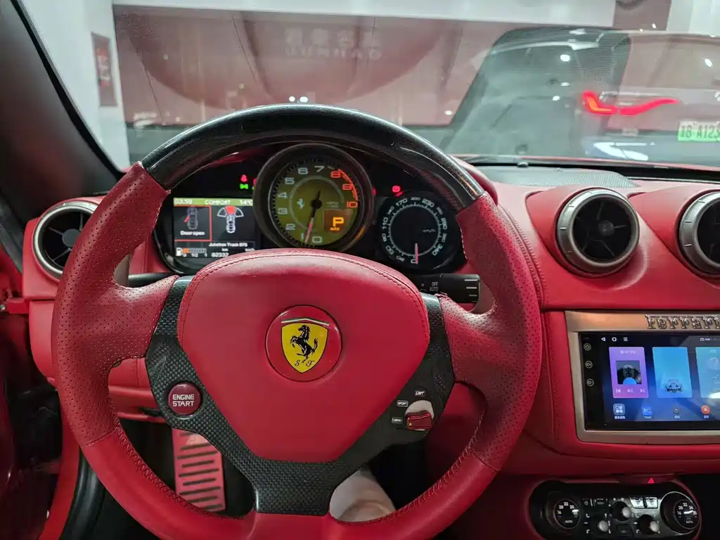 Ferrari California T — миниатюра 11