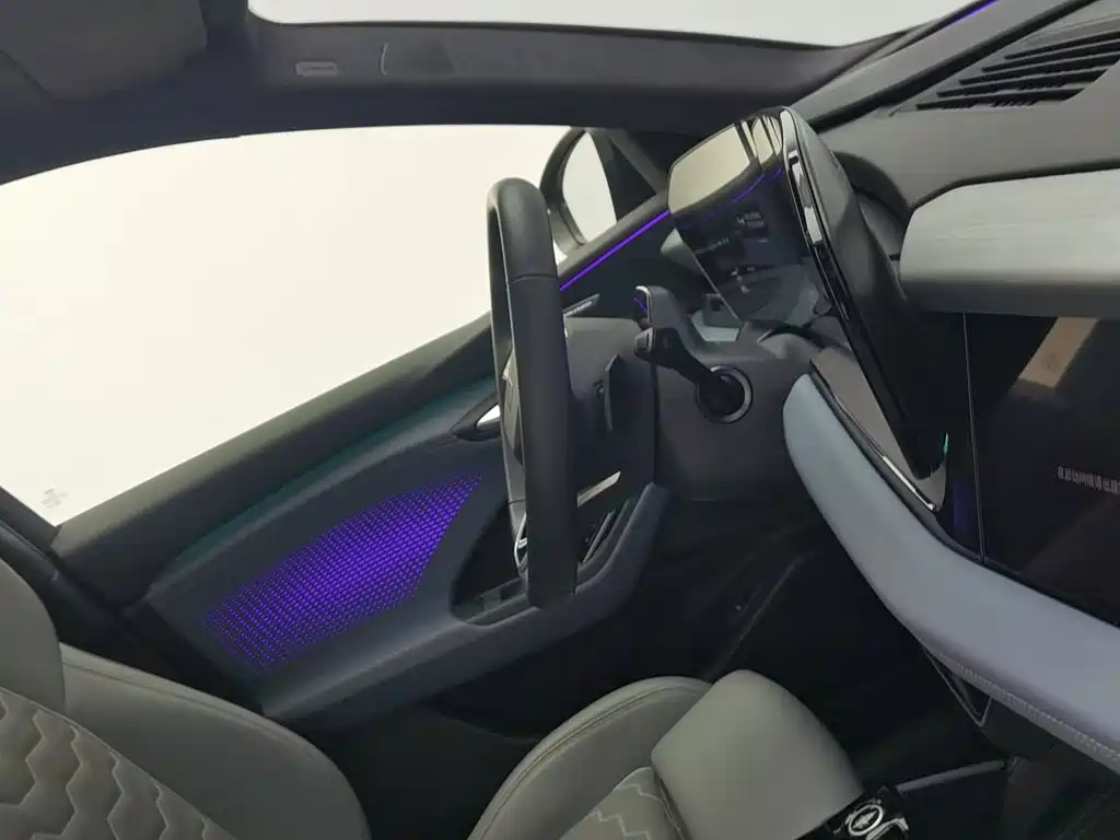 Audi Q6L e-tron — миниатюра 22