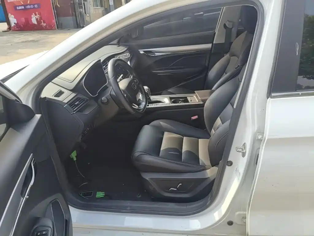Geely Binrui — миниатюра 15