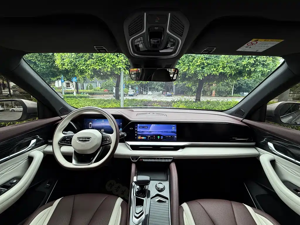Geely Xingyue L — миниатюра 15