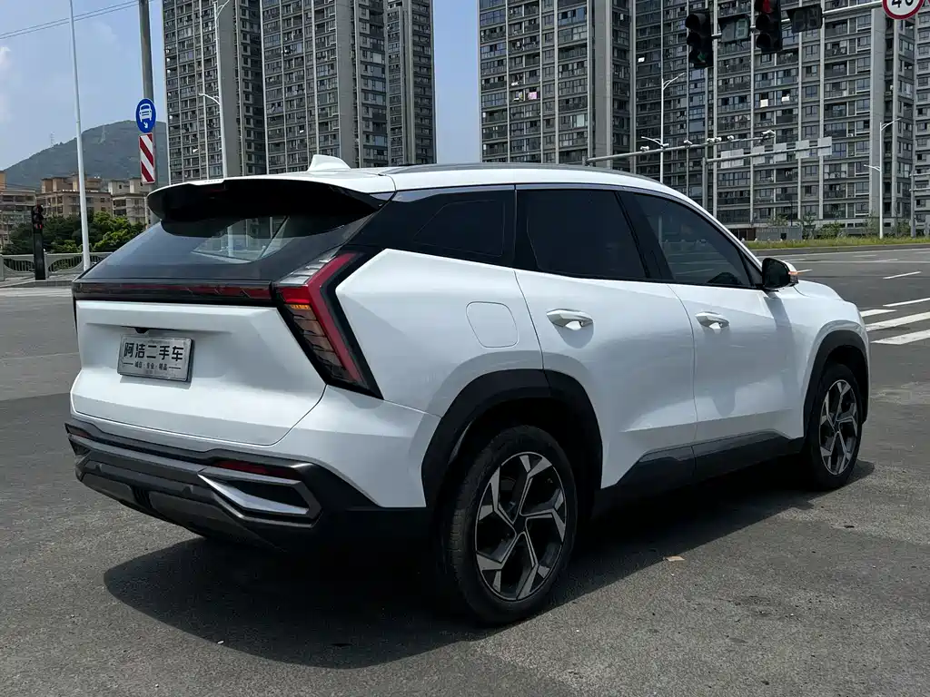 Geely Boyue L — миниатюра 6
