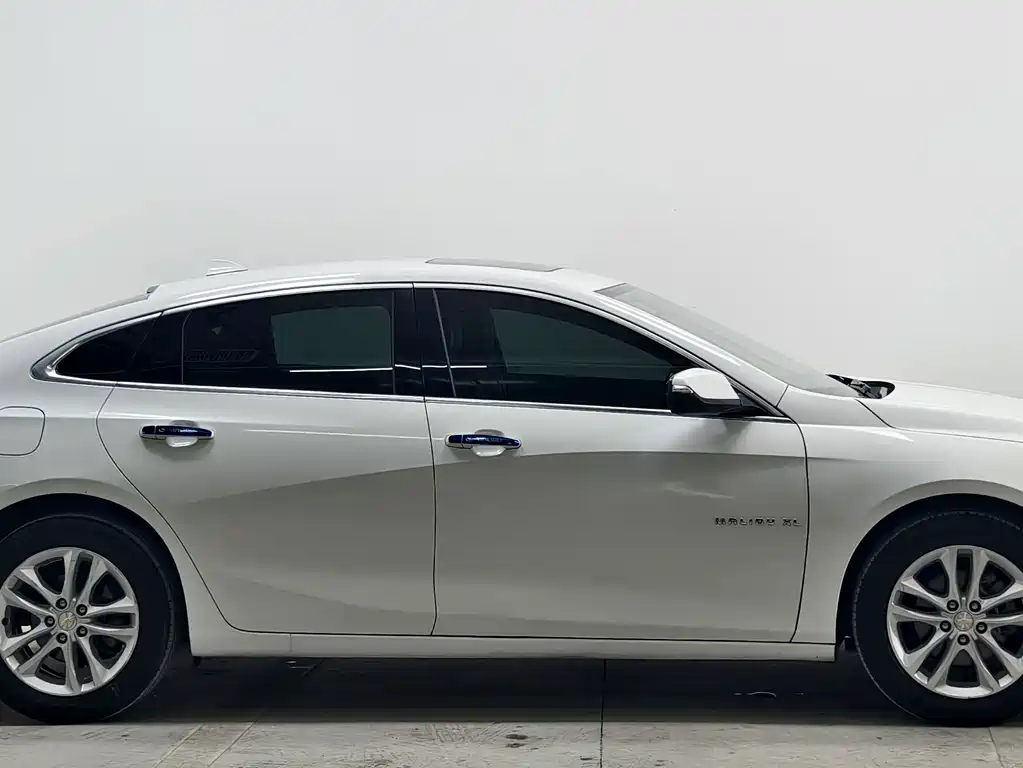 Chevrolet Malibu XL — миниатюра 8