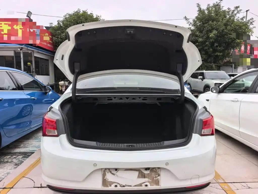 Buick Verano — миниатюра 19