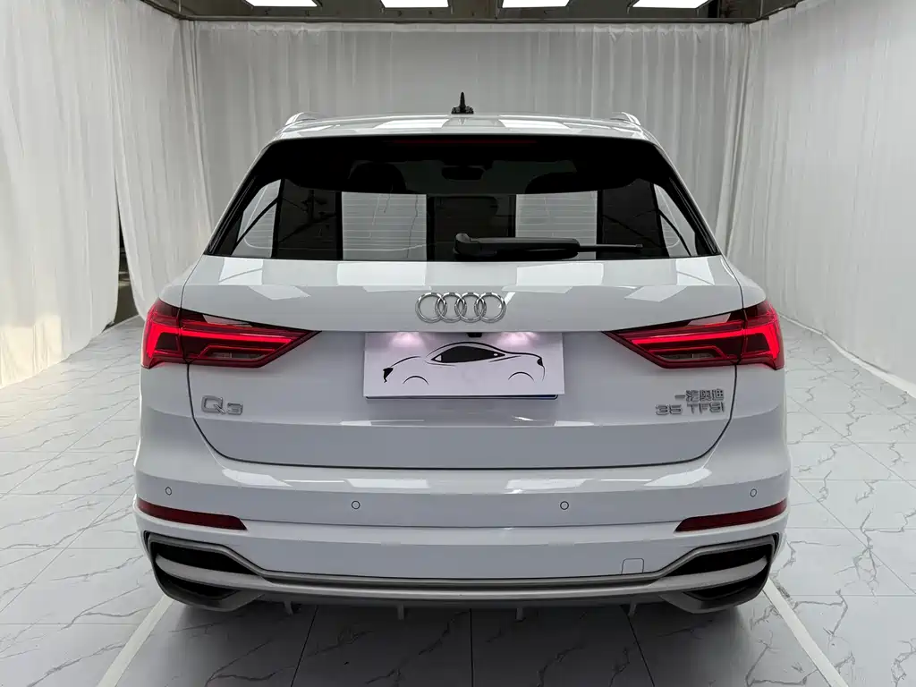 Audi Q3 — миниатюра 5