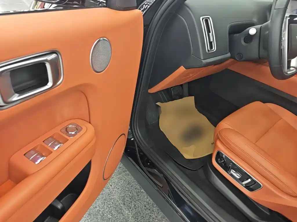 Li Auto Li L7 — миниатюра 16