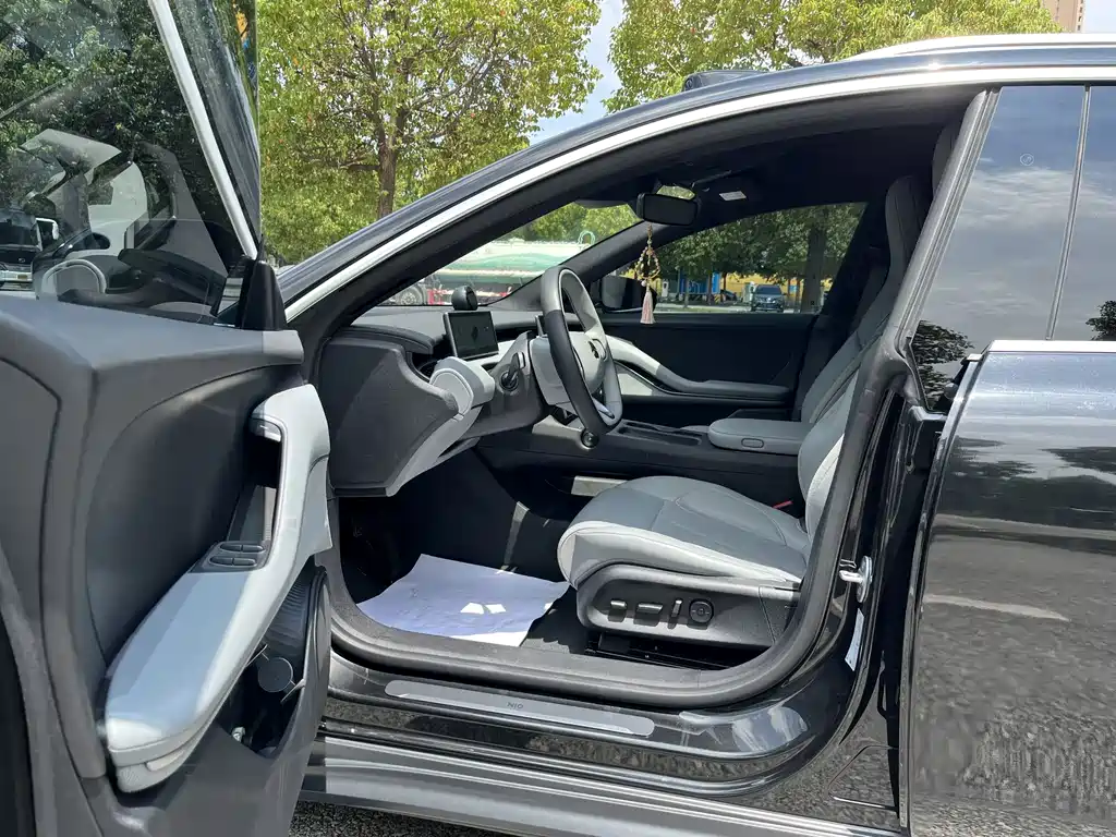 NIO ET5T — миниатюра 6