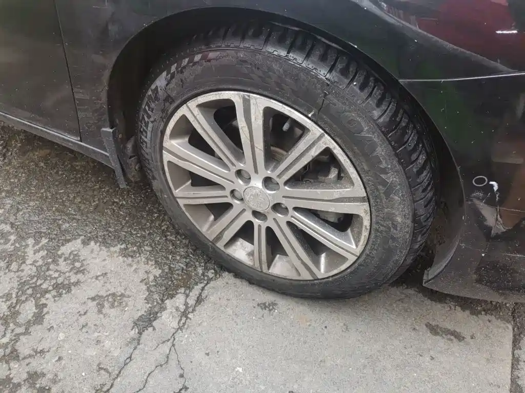 Peugeot 408 — миниатюра 8