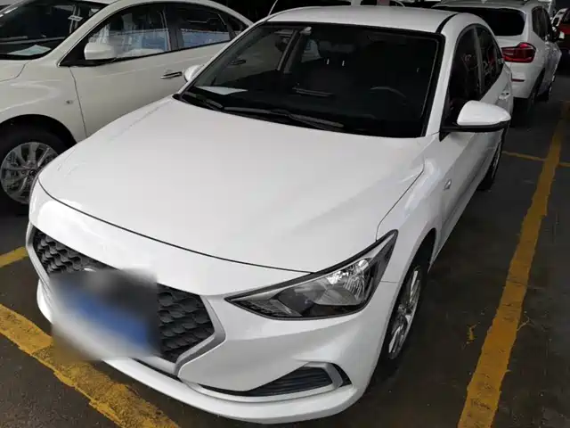 Hyundai Elantra Yuedong