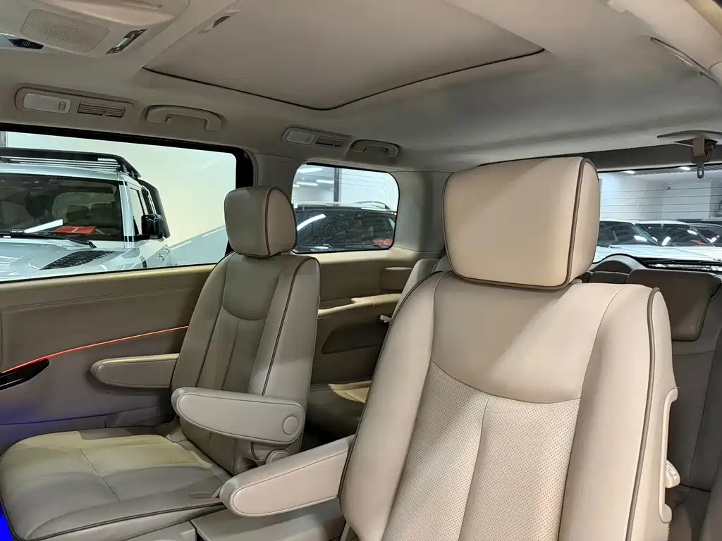 Nissan Quest — миниатюра 16