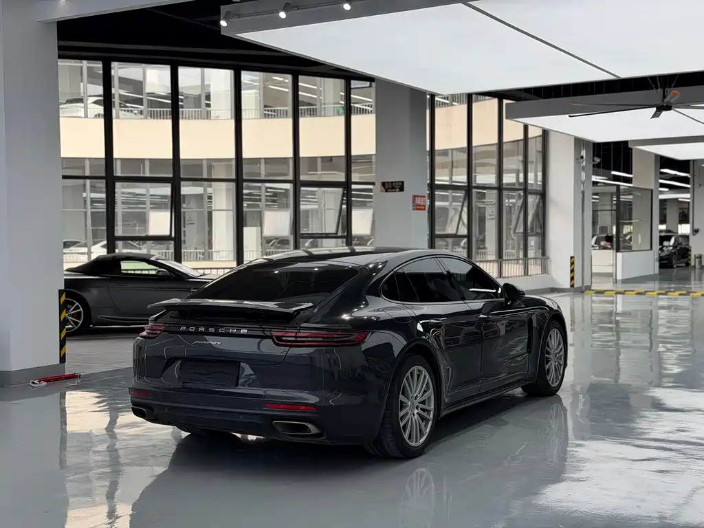 Porsche Panamera — миниатюра 13