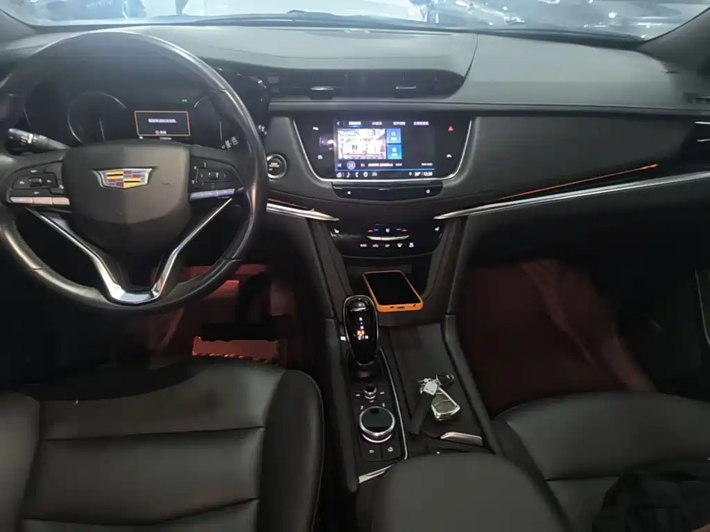 Cadillac XT6 — миниатюра 10