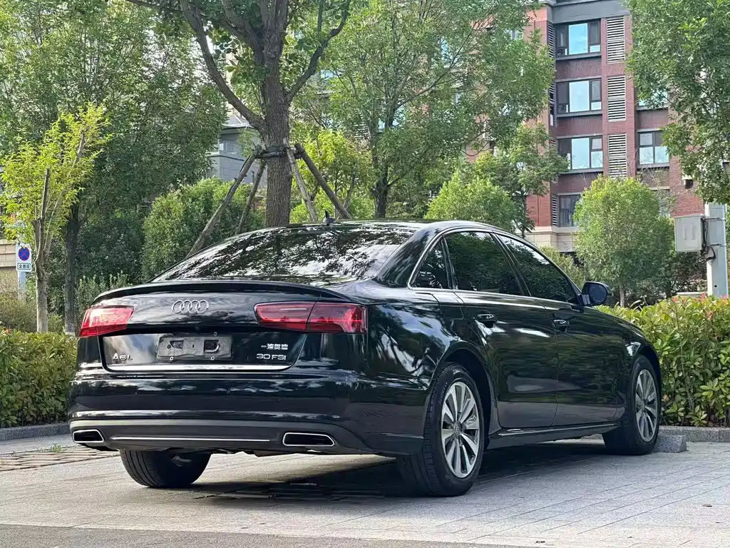 Audi A6L — миниатюра 5