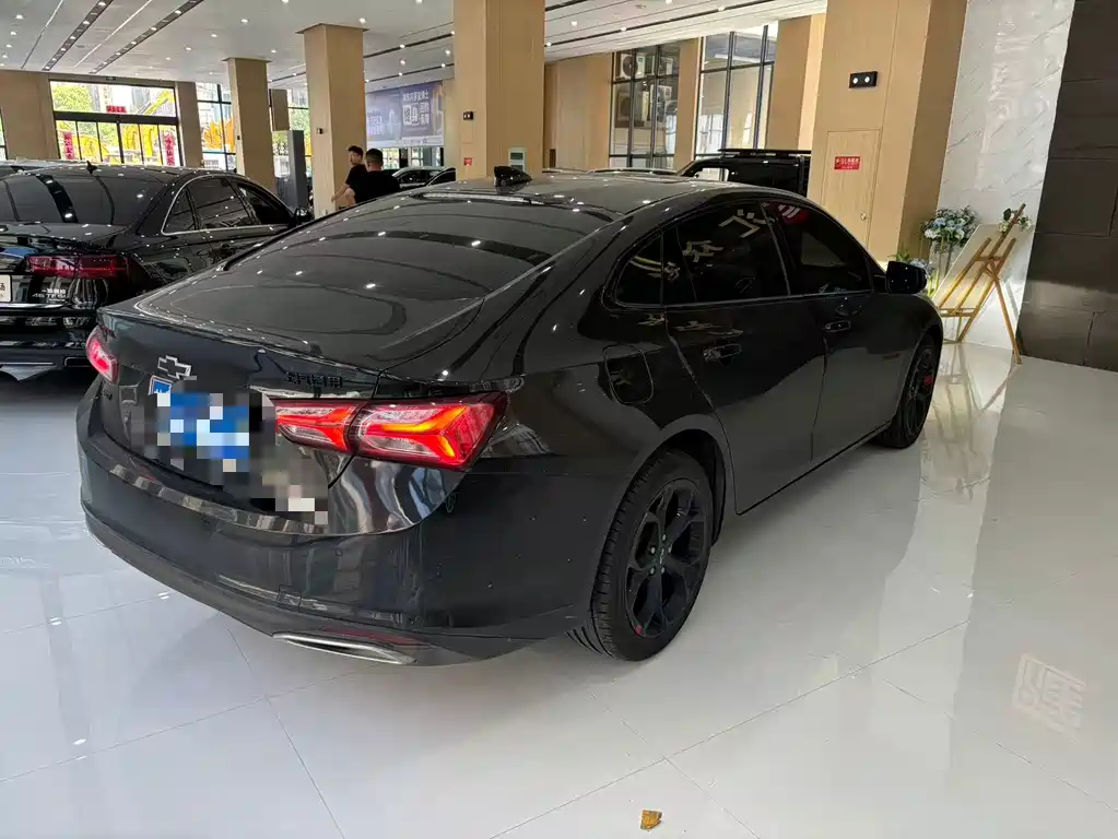 Chevrolet Malibu XL — миниатюра 12