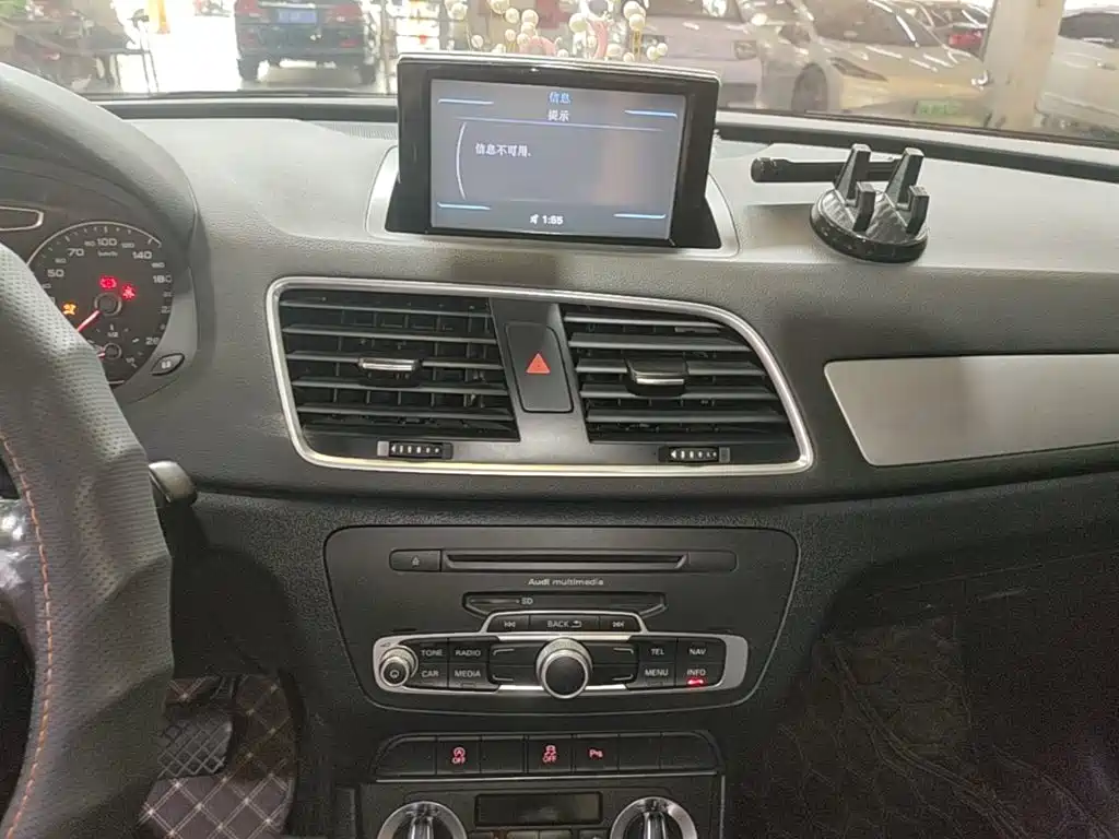 Audi Q3 — миниатюра 13
