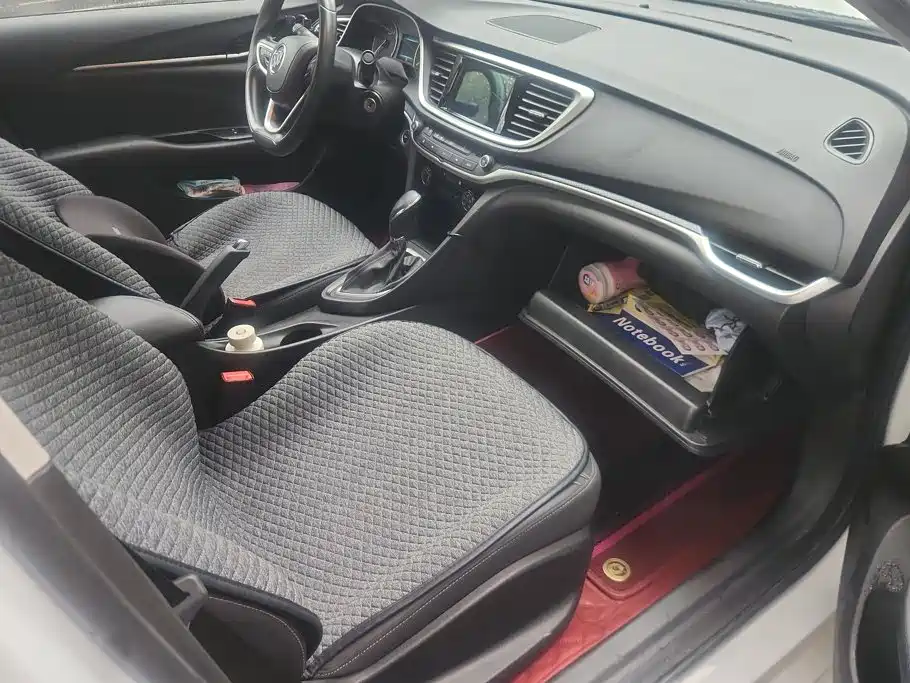 Buick Excelle — миниатюра 8