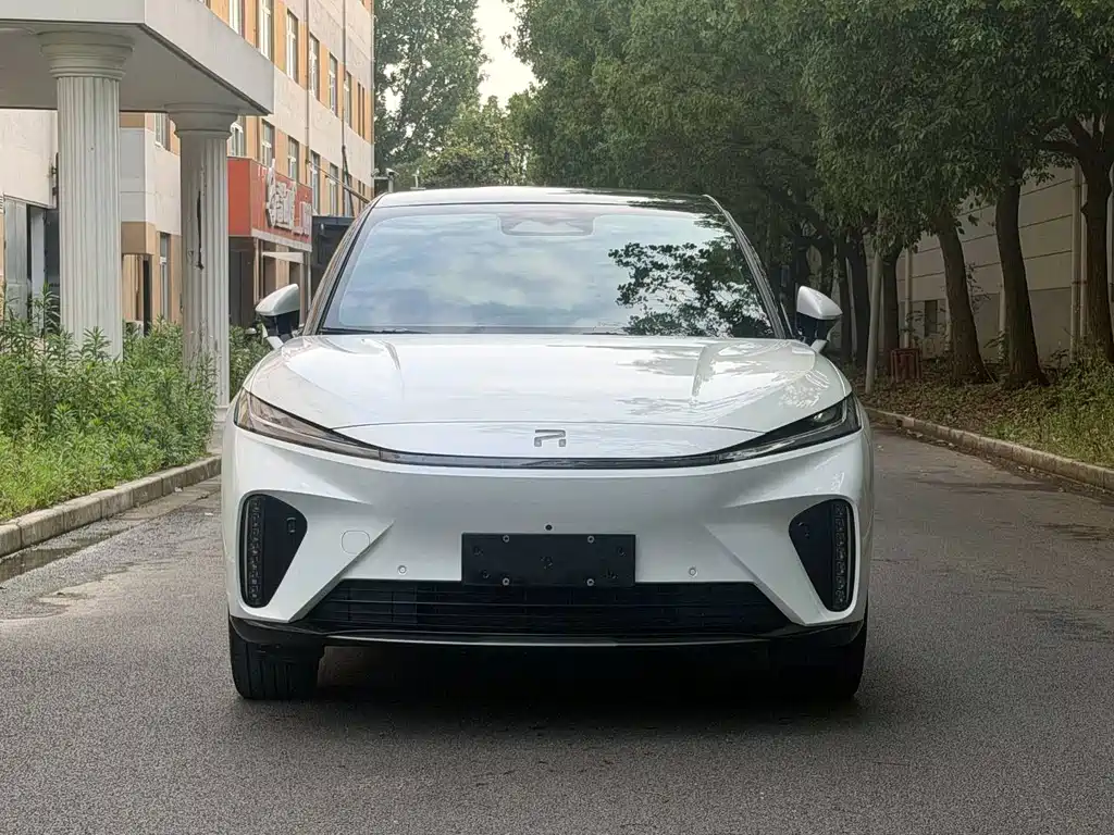 Rising Auto R7