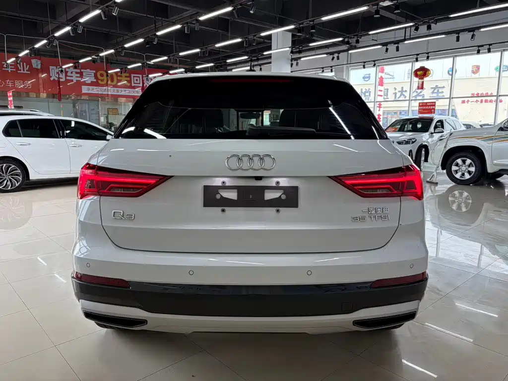 Audi Q3 — миниатюра 4