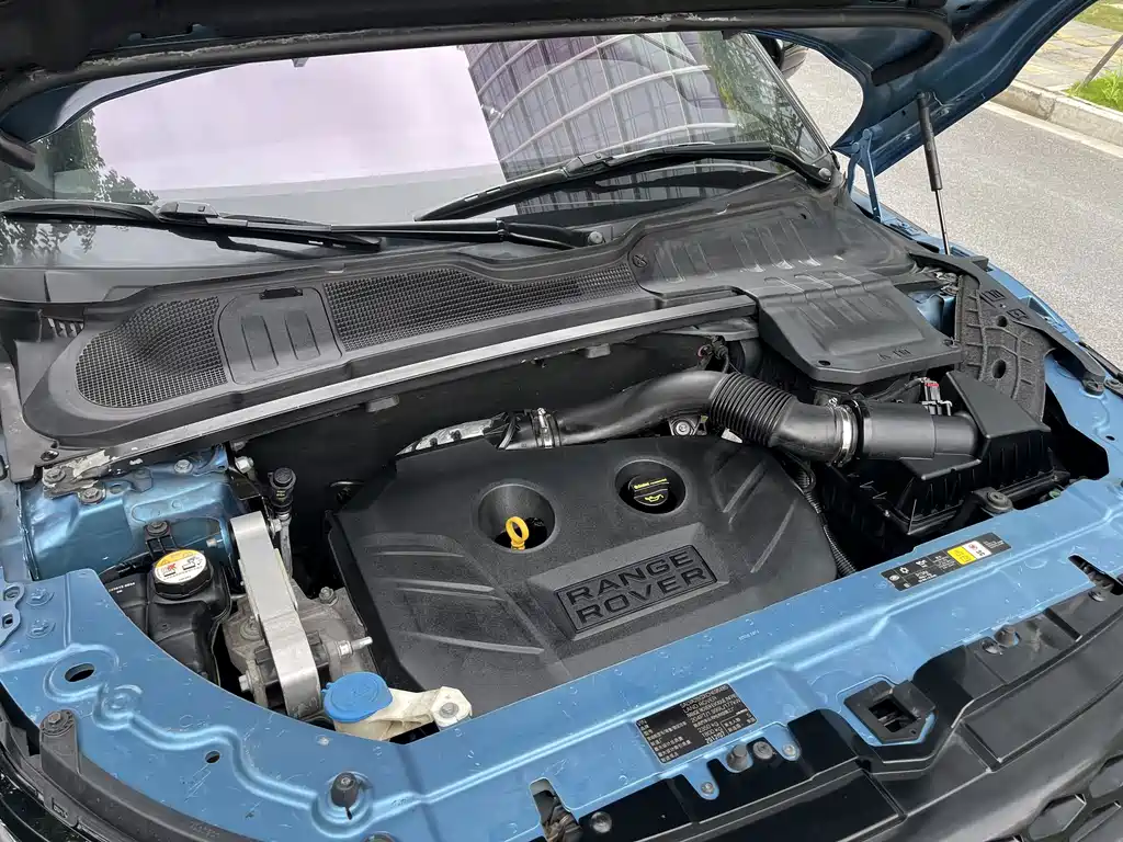 Land Rover Evoque (Import) — миниатюра 18