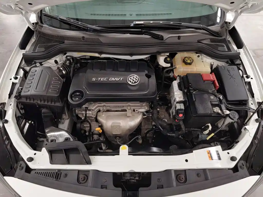 Buick Excelle — миниатюра 6