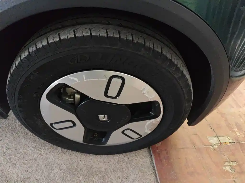 Baojun KiWi EV — миниатюра 24