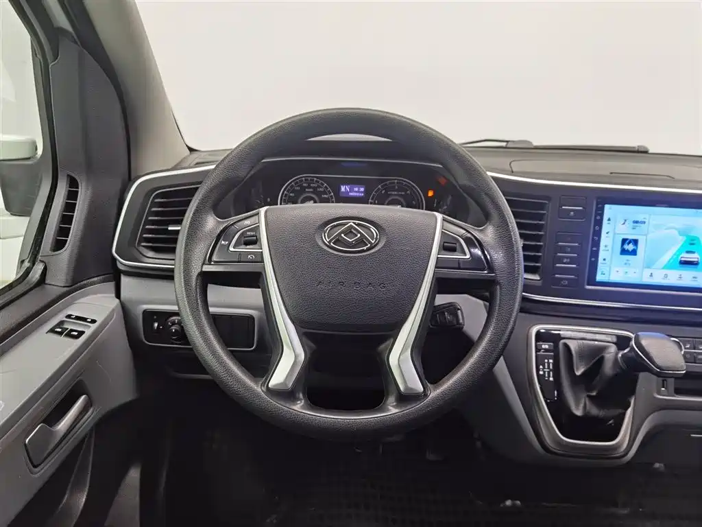 SAIC MAXUS XINTU V80