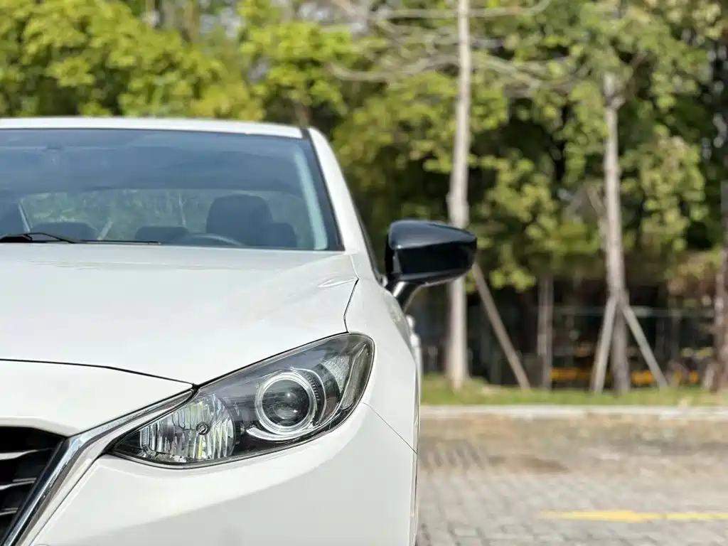 MAZDA 3 ANGKESAILA