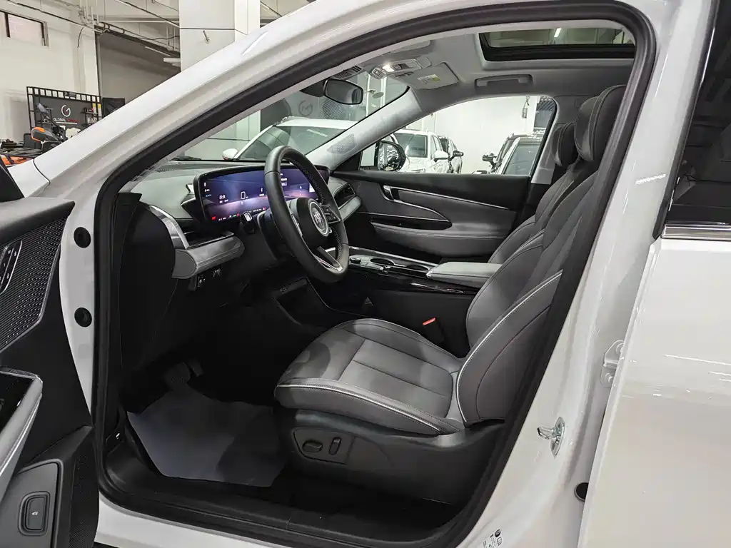 Buick E5 2025 620KM Premium