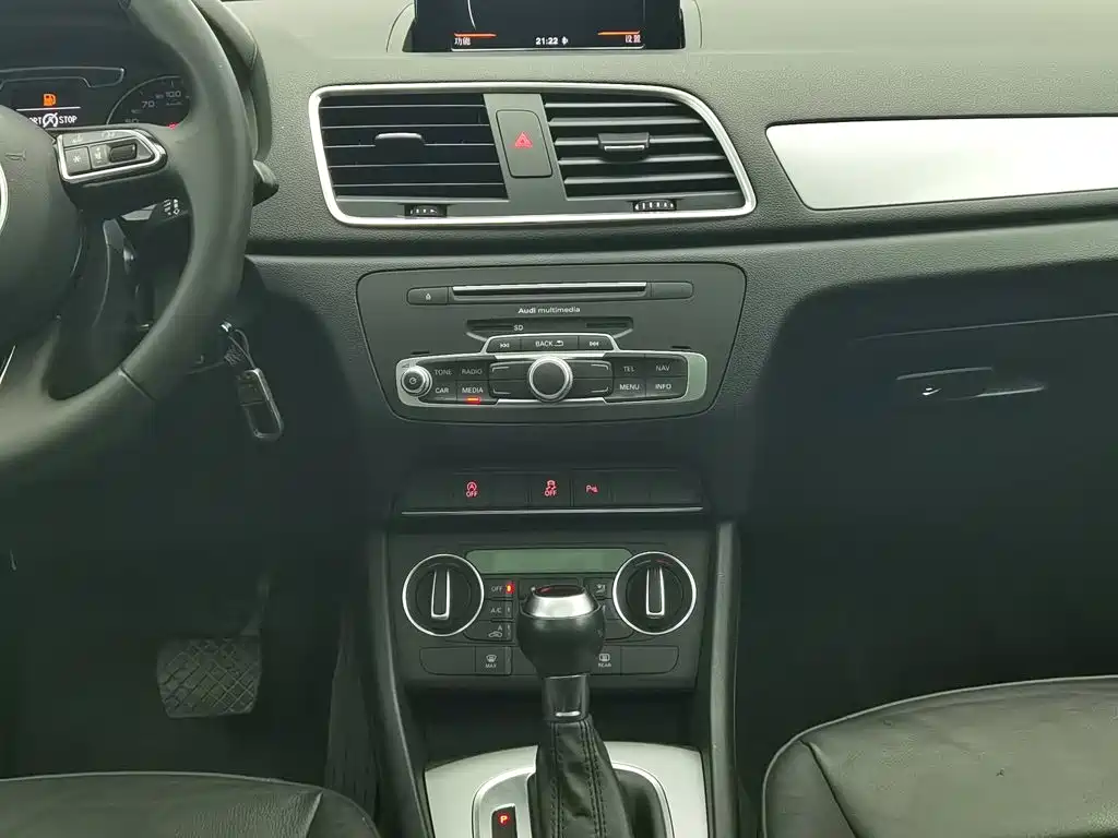 Audi Q3 — миниатюра 12