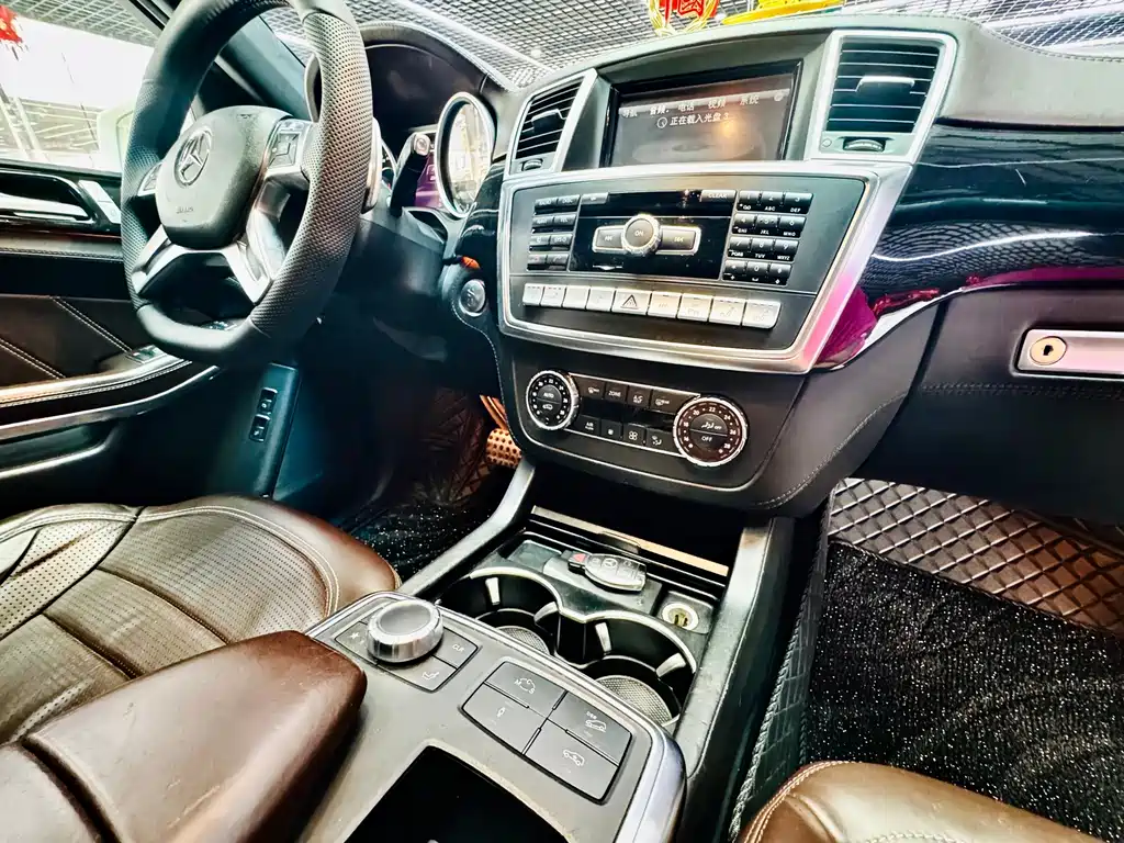 Mercedes-Benz GL-Class AMG — миниатюра 13