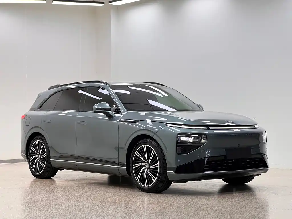 XPeng G9 — миниатюра 3