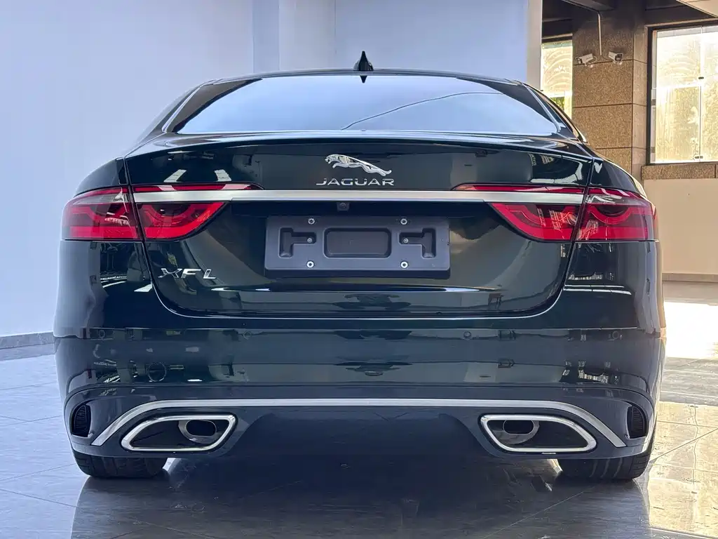 Jaguar XFL — миниатюра 18
